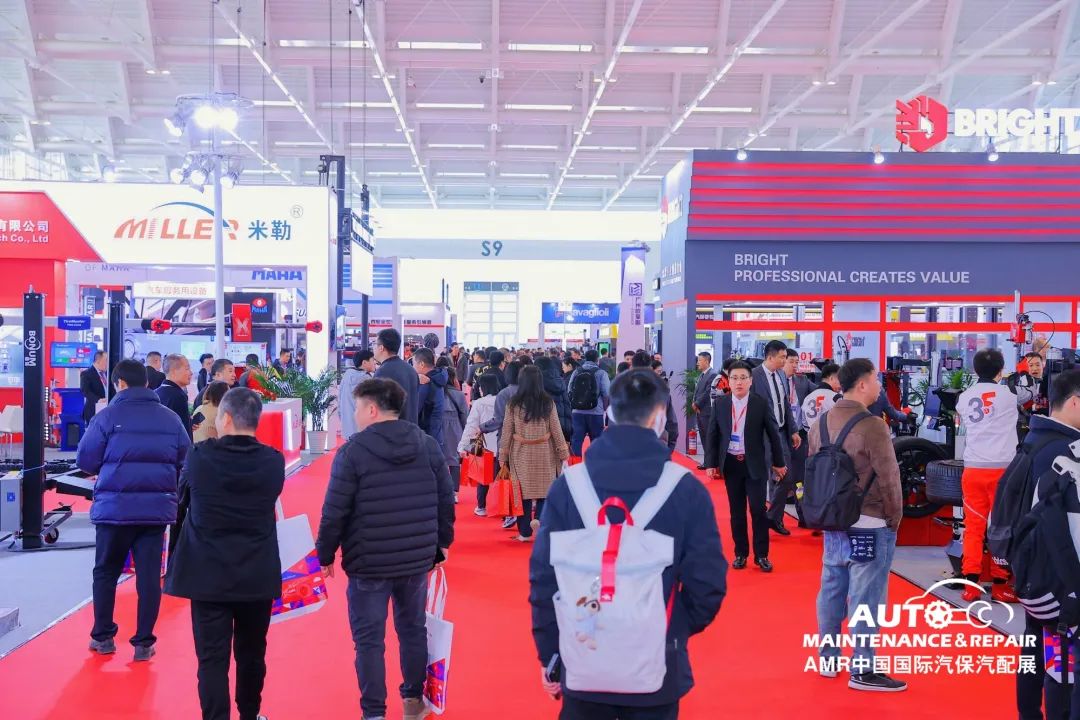 首季开门红|张力总经理出席2024AMR中国国际汽保汽配展 首季开门红|张力总经理出席2024AMR中国国际汽保汽配展