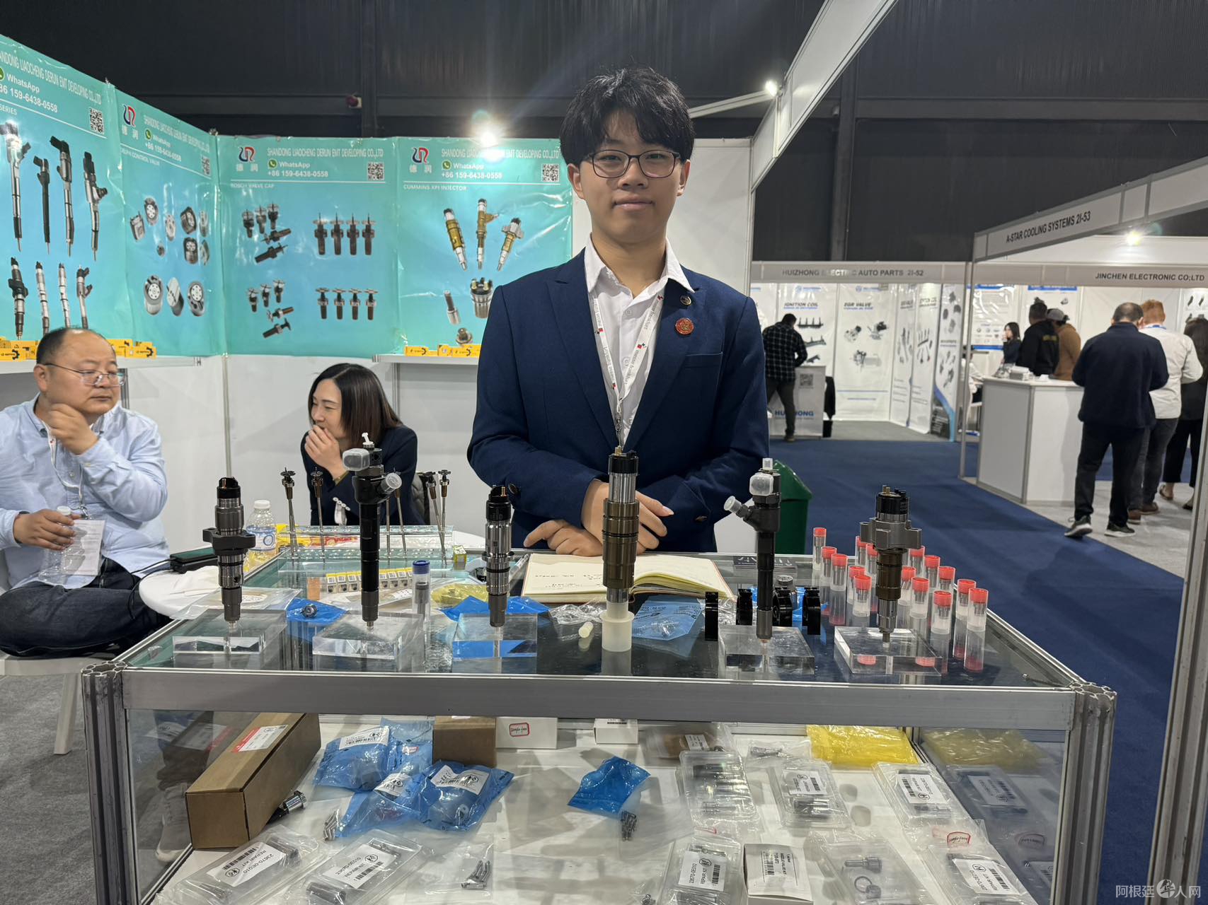 南美汽配展上的中华身影:中国企业展示技术与文化魅力 南美汽配展上的中华身影:中国企业展示技术与文化魅力