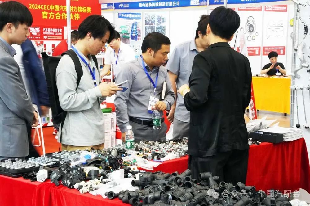 第二十四届新疆农业机械博览会(汽配专区)隆重开幕|现场【展会照片】抢先看! 第二十四届新疆农业机械博览会(汽配专区)隆重开幕|现场【展会照片】抢先看!
