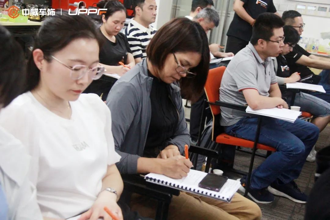 中威车饰这堂销售培训课,让店主回店后就成交、升单了? 中威车饰这堂销售培训课,让店主回店后就成交、升单了?