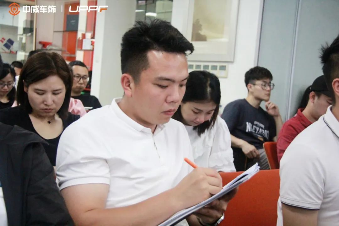 中威车饰这堂销售培训课,让店主回店后就成交、升单了? 中威车饰这堂销售培训课,让店主回店后就成交、升单了?