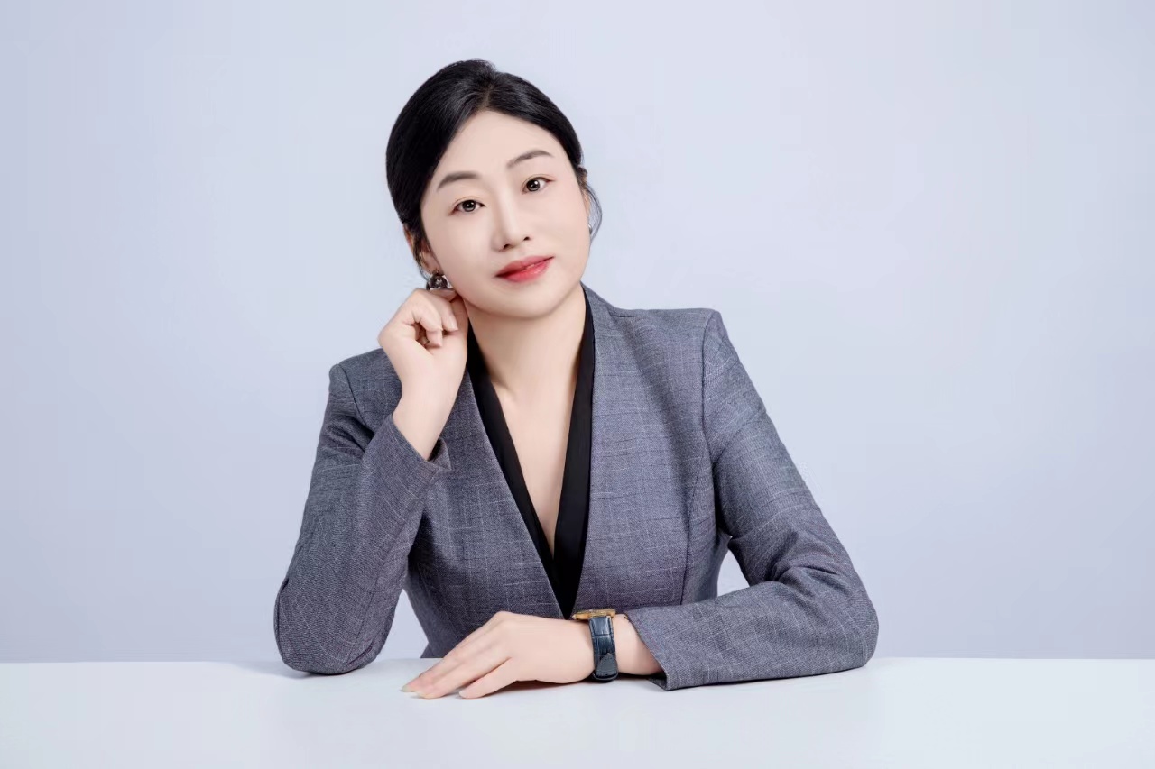 慧聪汽车专访名企——广东寰球国际会展有限公司总经理张慧女士 慧聪汽车专访名企——广东寰球国际会展有限公司总经理张慧女士