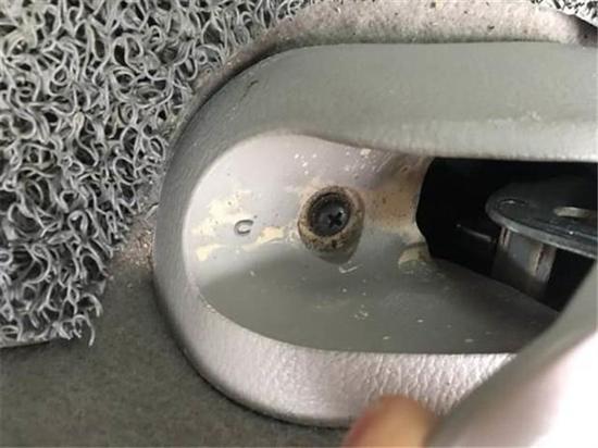 六招教你轻松识破二手车市场的水泡车 六招教你轻松识破二手车市场的水泡车