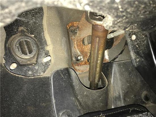 六招教你轻松识破二手车市场的水泡车 六招教你轻松识破二手车市场的水泡车