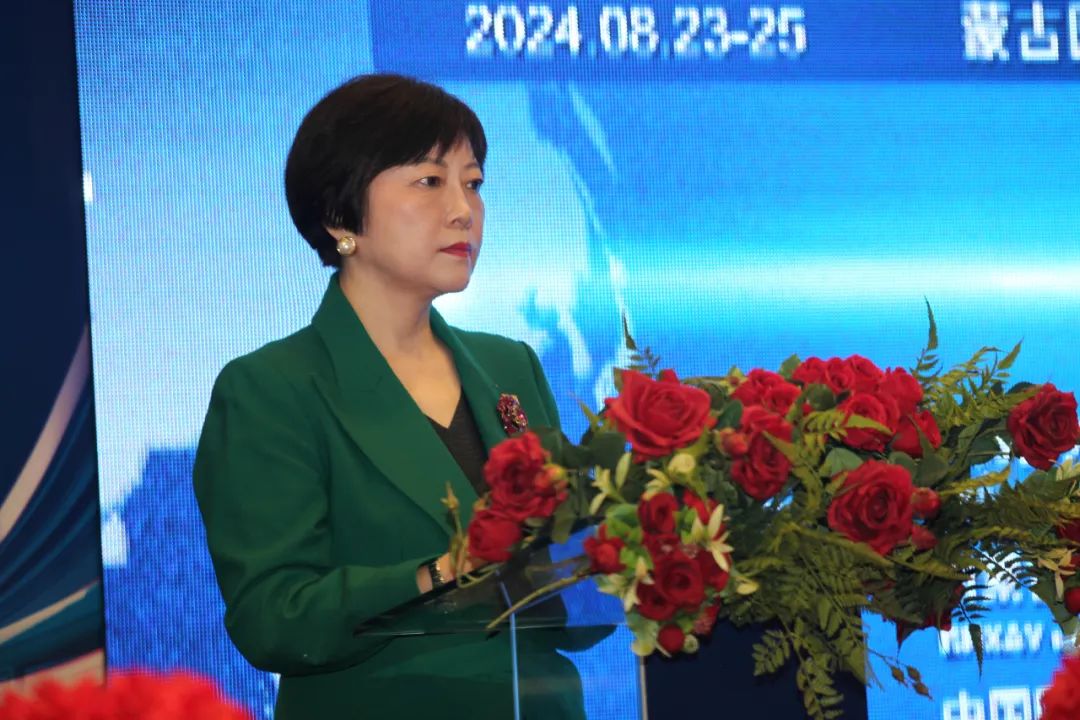 中机国际总经理出席2024年蒙古国中国商品展开幕式 中机国际总经理出席2024年蒙古国中国商品展开幕式
