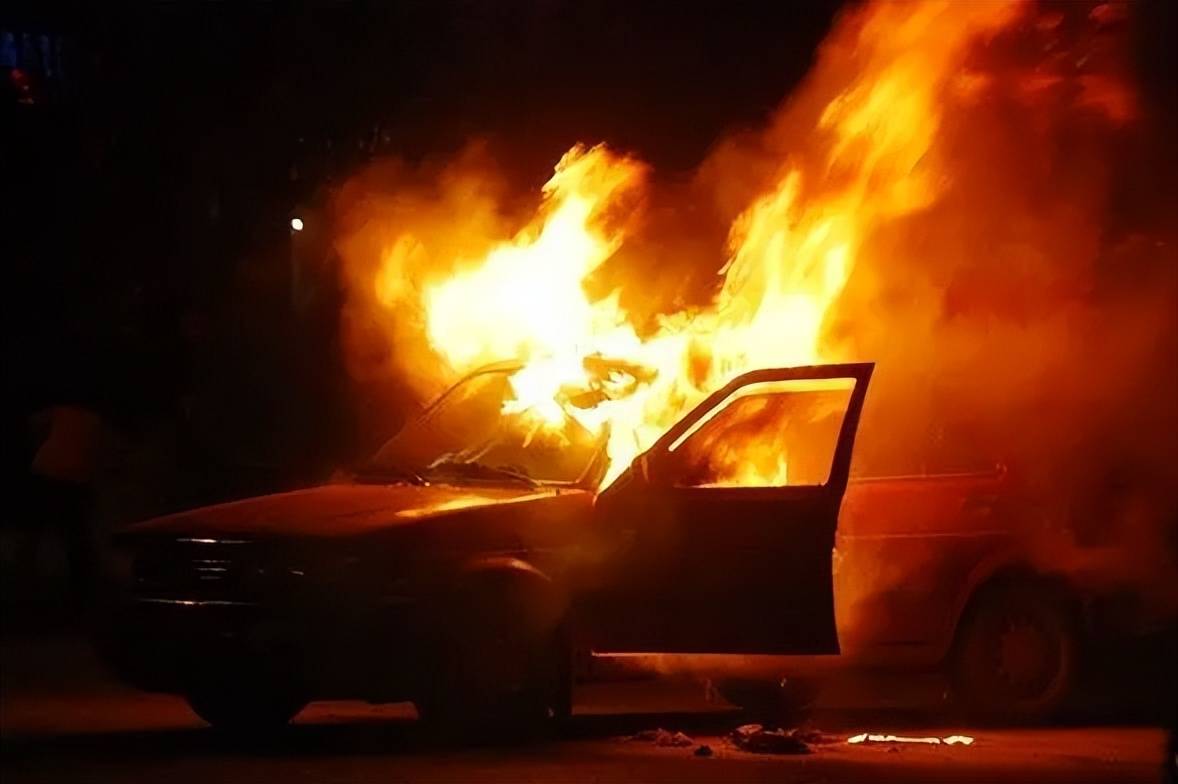 把新能源汽车“赶出地库”是否可行? 把新能源汽车“赶出地库”是否可行?