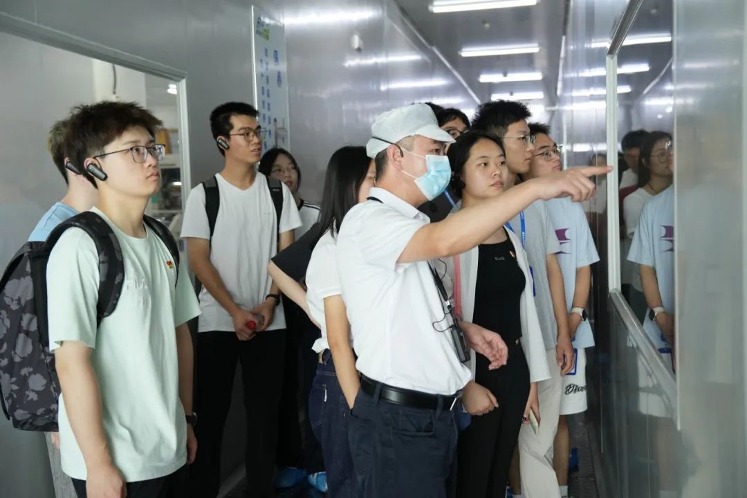 校企交流丨北京大学深圳研究生院师生探访卡儿酷 校企交流丨北京大学深圳研究生院师生探访卡儿酷