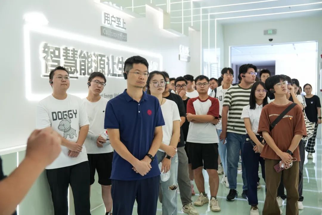 校企交流丨北京大学深圳研究生院师生探访卡儿酷 校企交流丨北京大学深圳研究生院师生探访卡儿酷