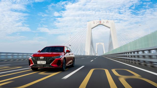 新增“玛瑙红“配色+OTA升级,售价12.99万元起!2024款艾瑞泽8高能版焕新来袭 新增“玛瑙红“配色+OTA升级,售价12.99万元起!2024款艾瑞泽8高能版焕新来袭