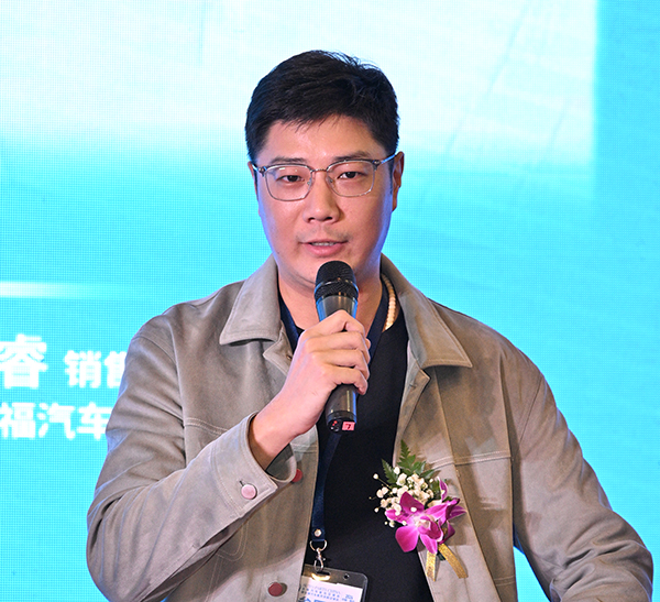 新能源汽车浪潮下的零部件产业:探索机遇,迎接挑战 新能源汽车浪潮下的零部件产业:探索机遇,迎接挑战
