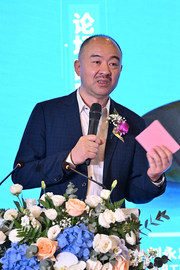 新能源汽车浪潮下的零部件产业:探索机遇,迎接挑战 新能源汽车浪潮下的零部件产业:探索机遇,迎接挑战