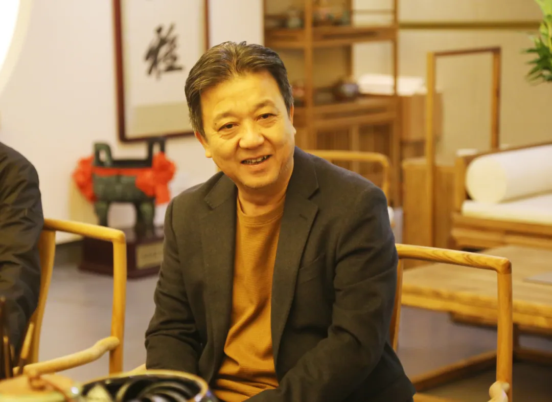 中国汽车流通协会及宁德时代、时代智慧等领导一行到五方天雅进行交流考察! 中国汽车流通协会及宁德时代、时代智慧等领导一行到五方天雅进行交流考察!