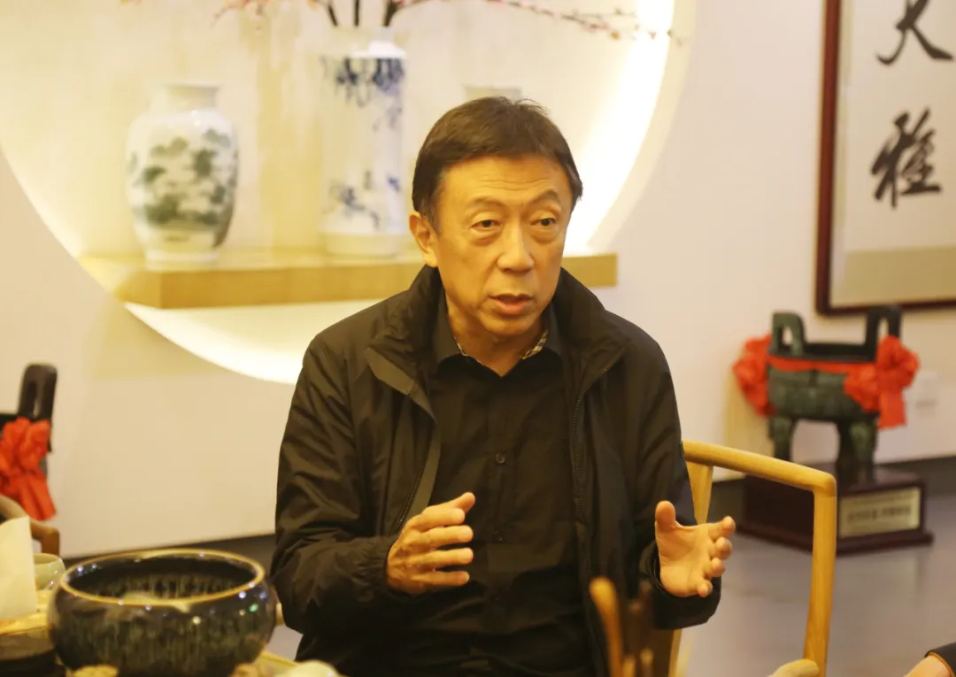 中国汽车流通协会及宁德时代、时代智慧等领导一行到五方天雅进行交流考察! 中国汽车流通协会及宁德时代、时代智慧等领导一行到五方天雅进行交流考察!