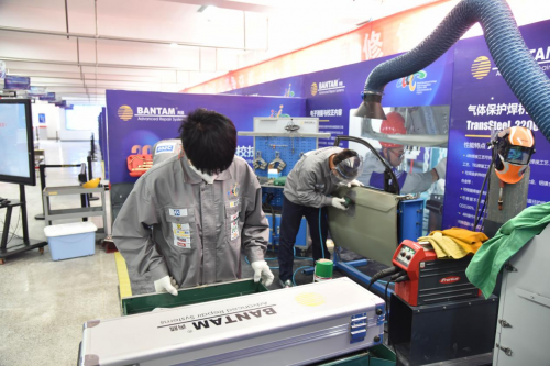奔腾助力——2024年世界职业院校技能大赛总决赛争夺赛顺利举办! 奔腾助力——2024年世界职业院校技能大赛总决赛争夺赛顺利举办!