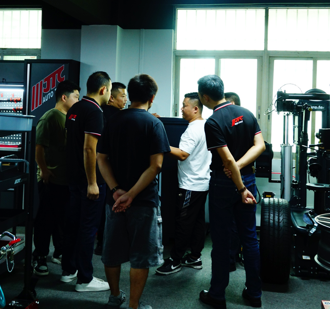 杰特熙(JTC)-华南区域经销商交流会在广州圆满举行 杰特熙(JTC)-华南区域经销商交流会在广州圆满举行