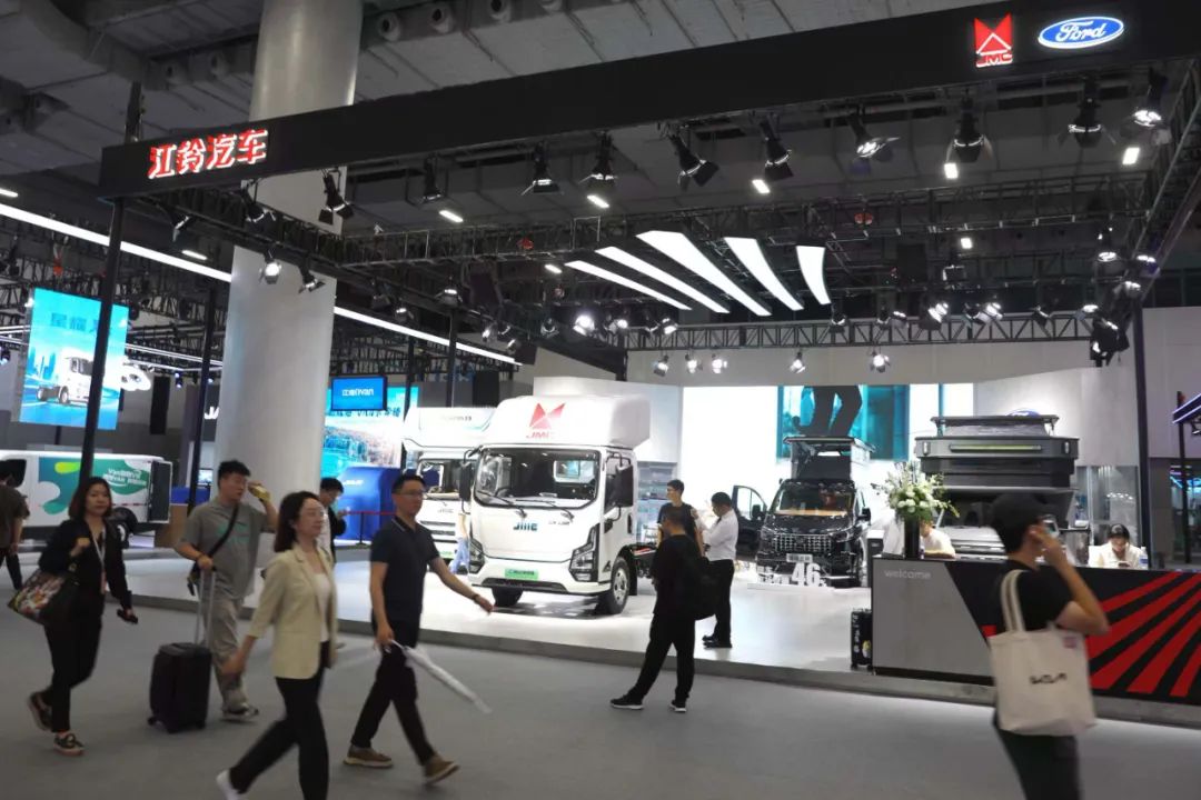 2024广州国际商用车展开幕 2024广州国际商用车展开幕