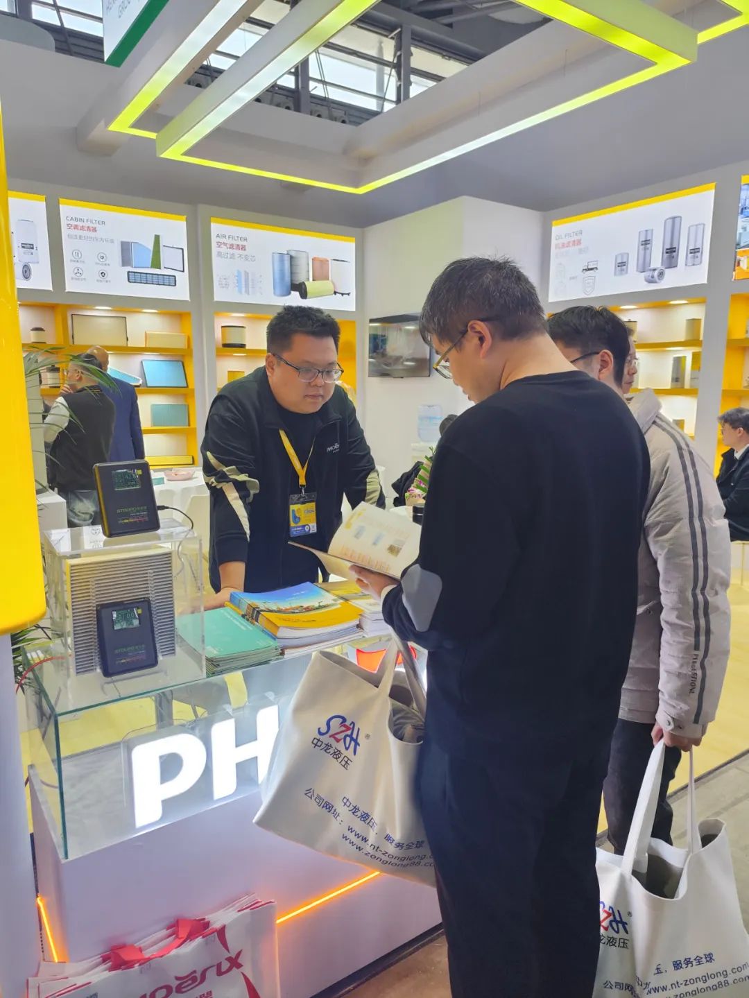 2024年上海宝马工程机械展(bauma CHINA 2024) 凤凰展位号:N2.269 2024年上海宝马工程机械展(bauma CHINA 2024) 凤凰展位号:N2.269