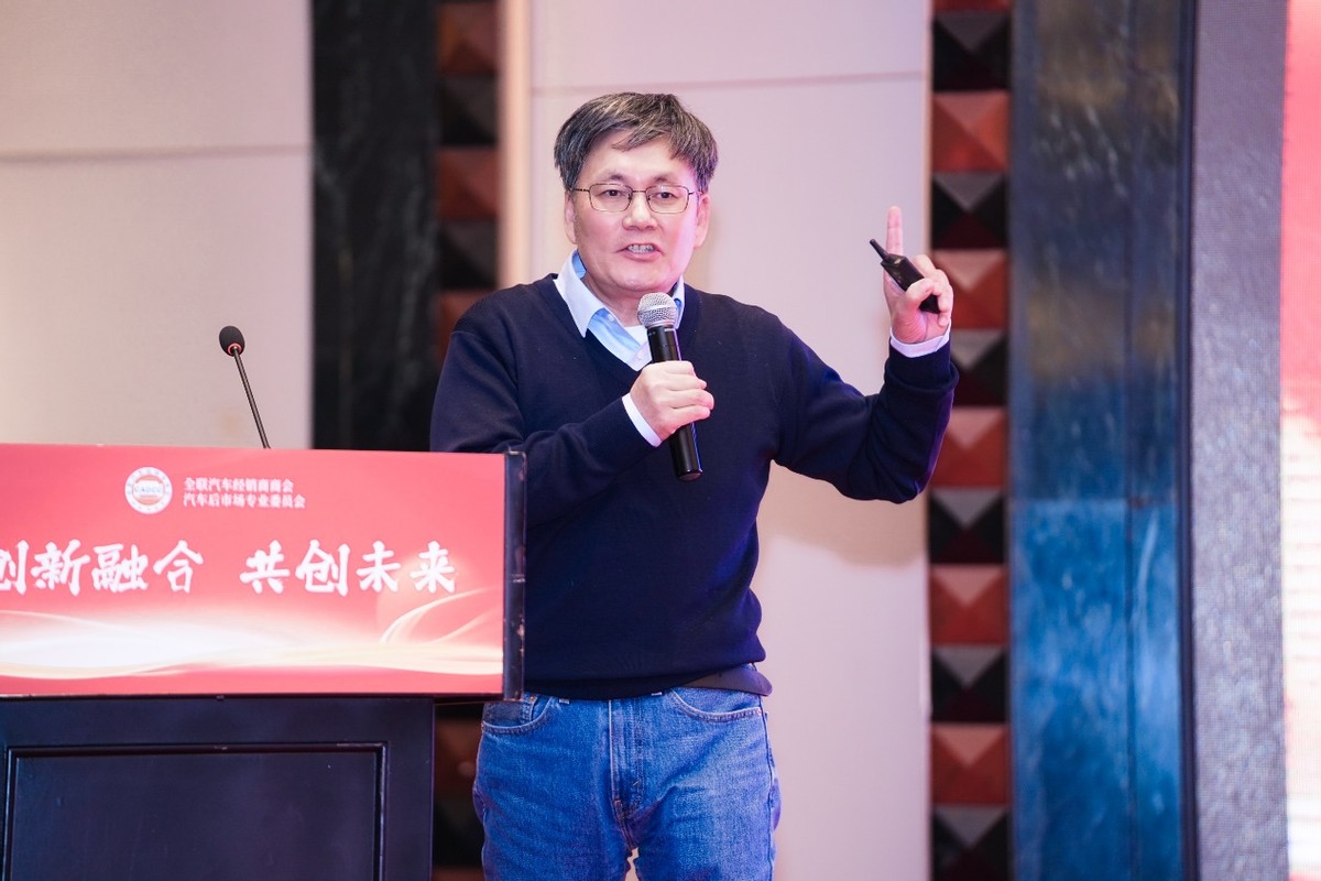 汽车漆面保护膜施工标准发布:规范市场秩序,守护车主权益 汽车漆面保护膜施工标准发布:规范市场秩序,守护车主权益