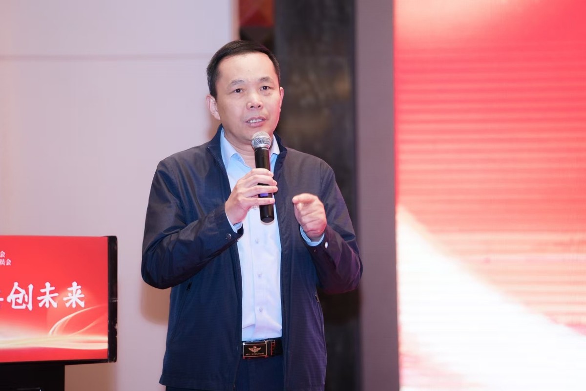 汽车漆面保护膜施工标准发布:规范市场秩序,守护车主权益 汽车漆面保护膜施工标准发布:规范市场秩序,守护车主权益