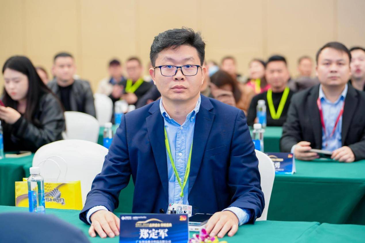 雅固|华德时代荣获慧聪汽车2024年度汽车电子影响力品牌奖 雅固|华德时代荣获慧聪汽车2024年度汽车电子影响力品牌奖