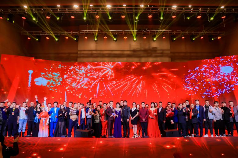第二届车界春晚在京圆满闭幕 第二届车界春晚在京圆满闭幕