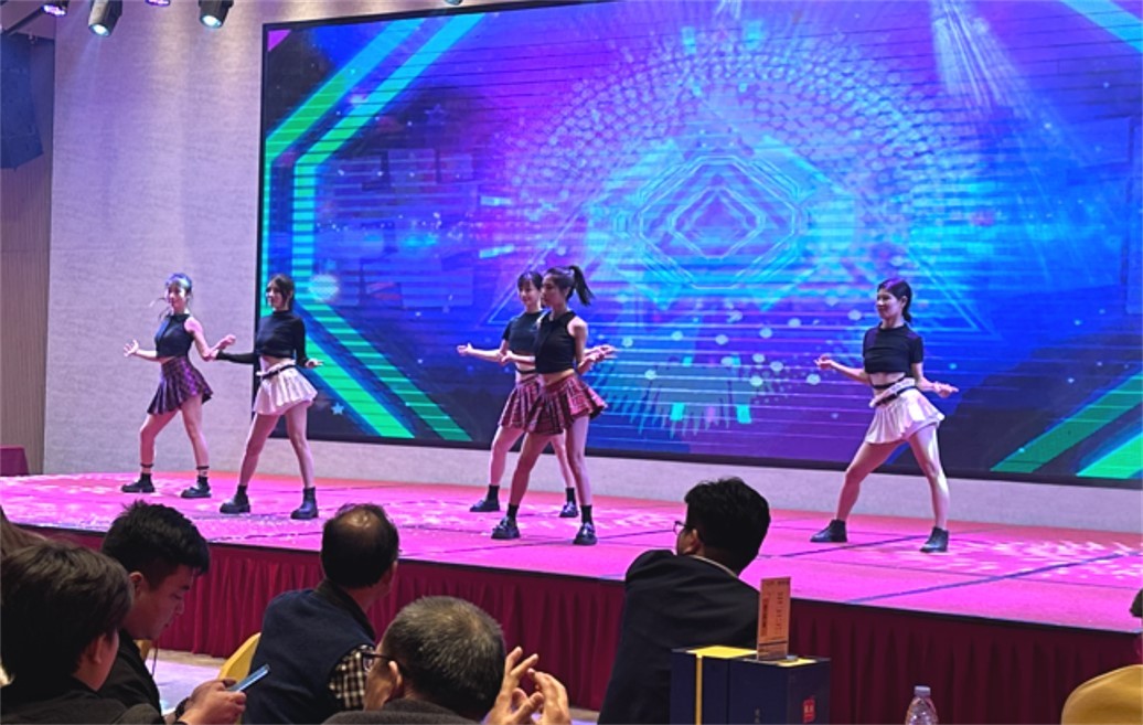 凝心聚力 再创佳绩:雅固|华德时代暨甄创2025年会盛典隆重举办 凝心聚力 再创佳绩:雅固|华德时代暨甄创2025年会盛典隆重举办