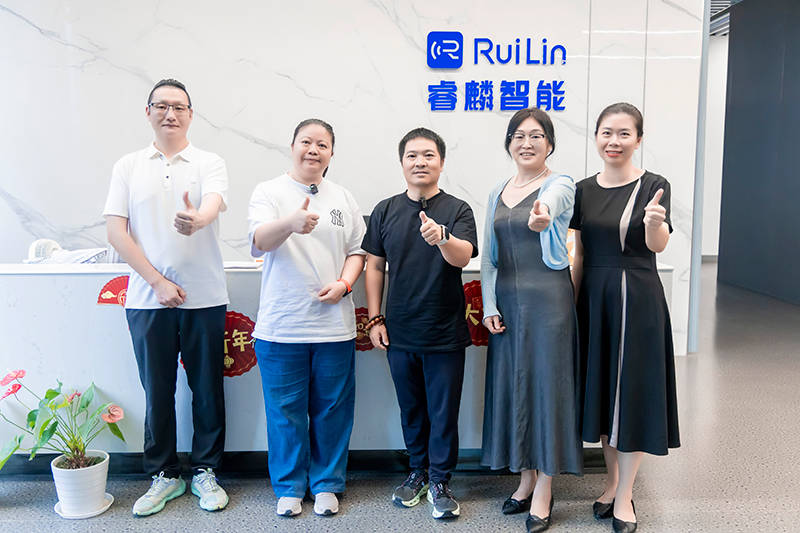 新能源车零部件赛道突围——慧聪汽车对话睿麟智能创始人夏炎华 新能源车零部件赛道突围——慧聪汽车对话睿麟智能创始人夏炎华