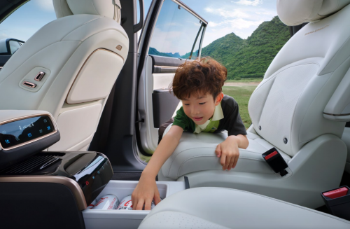 为什么说eπ008是20万内最适合家用的大六座SUV? 为什么说eπ008是20万内最适合家用的大六座SUV?