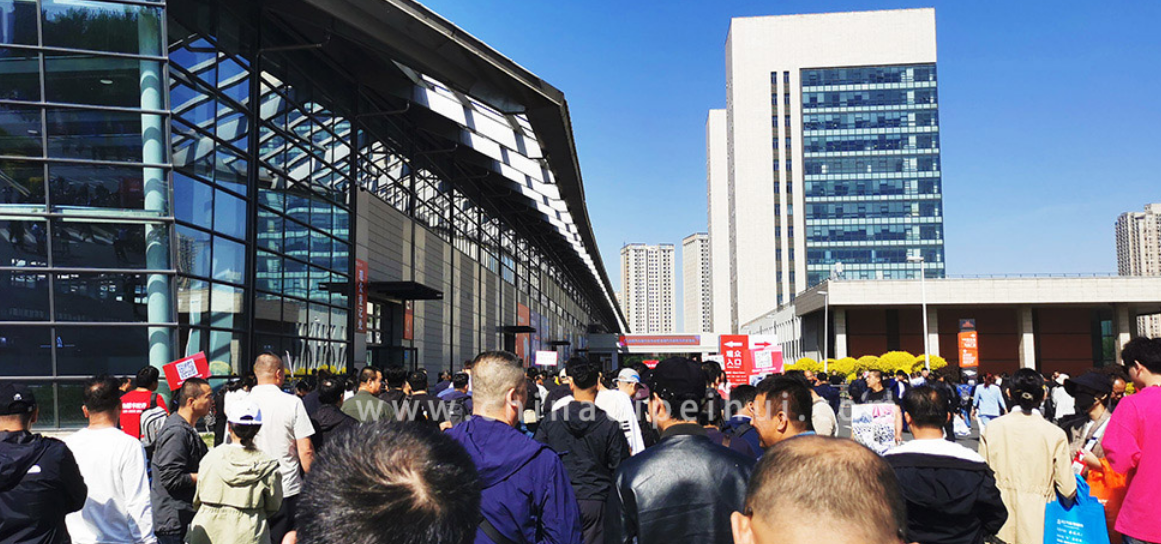 来了来了!全国汽配会现场图集精彩回顾(三) 来了来了!全国汽配会现场图集精彩回顾(三)